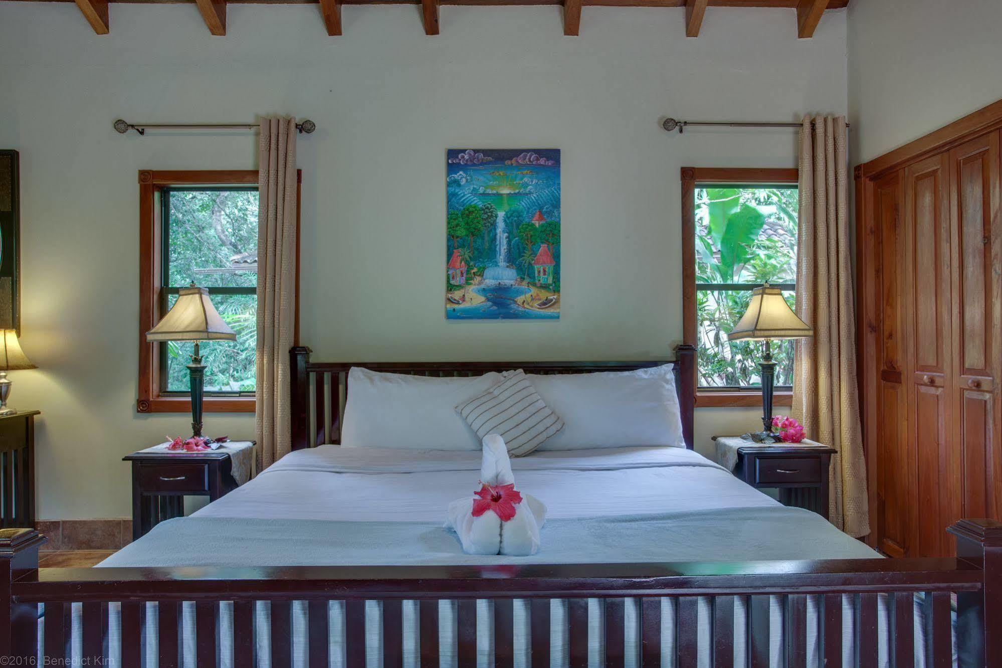 Mystic River Resort San Ignacio Kültér fotó